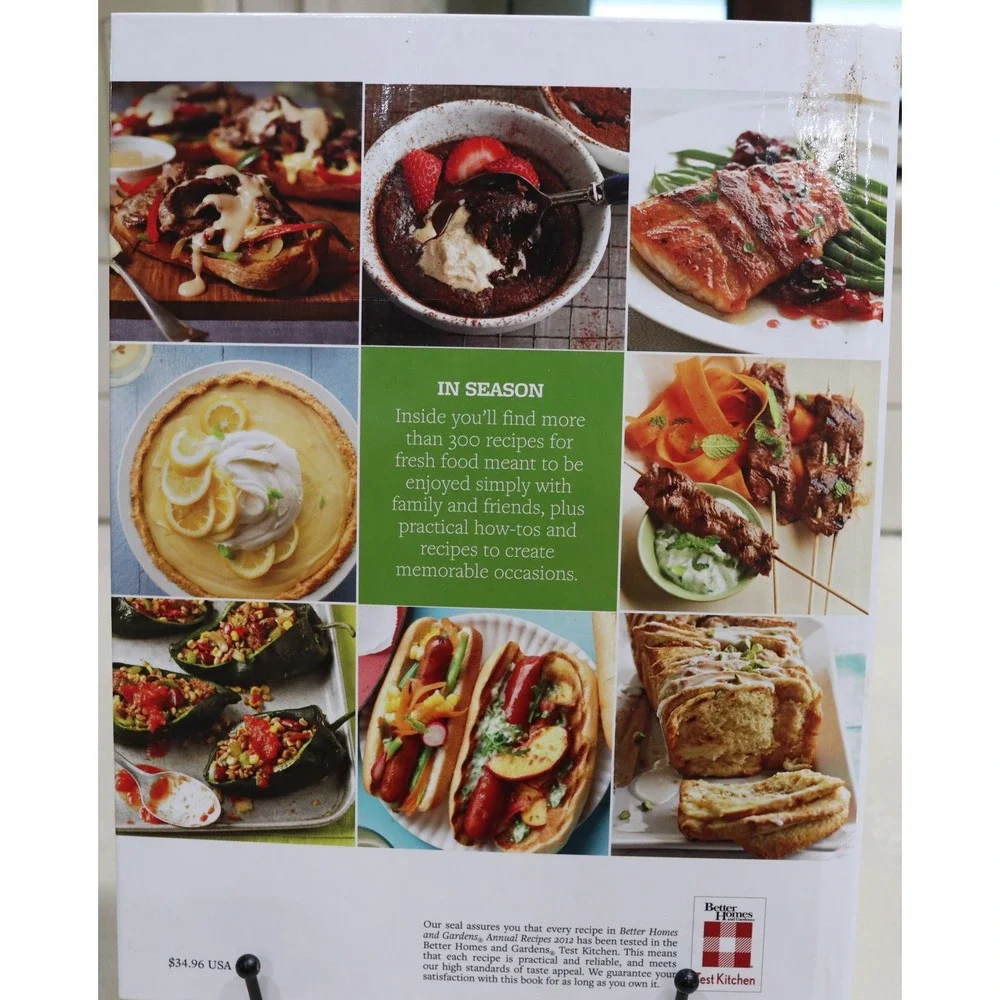 Better Homes and Gardens Annual Recipes 2012 Hardcover Cookbook 300+ Recipes